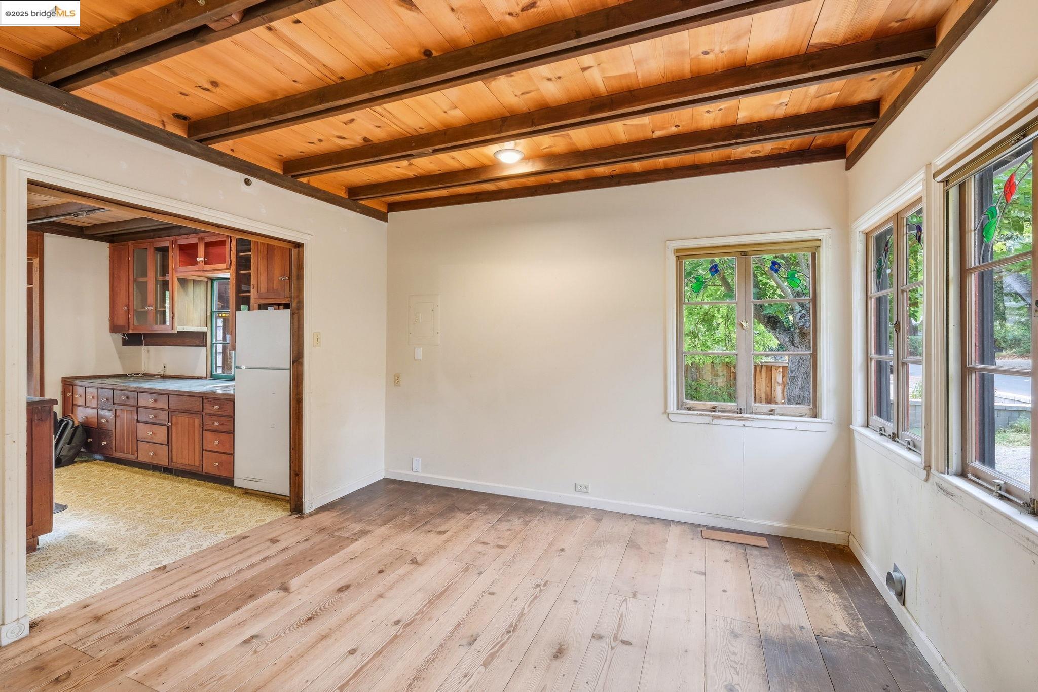 156 Lancaster Rd
