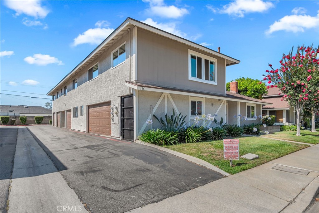 176 Whitney Avenue 2