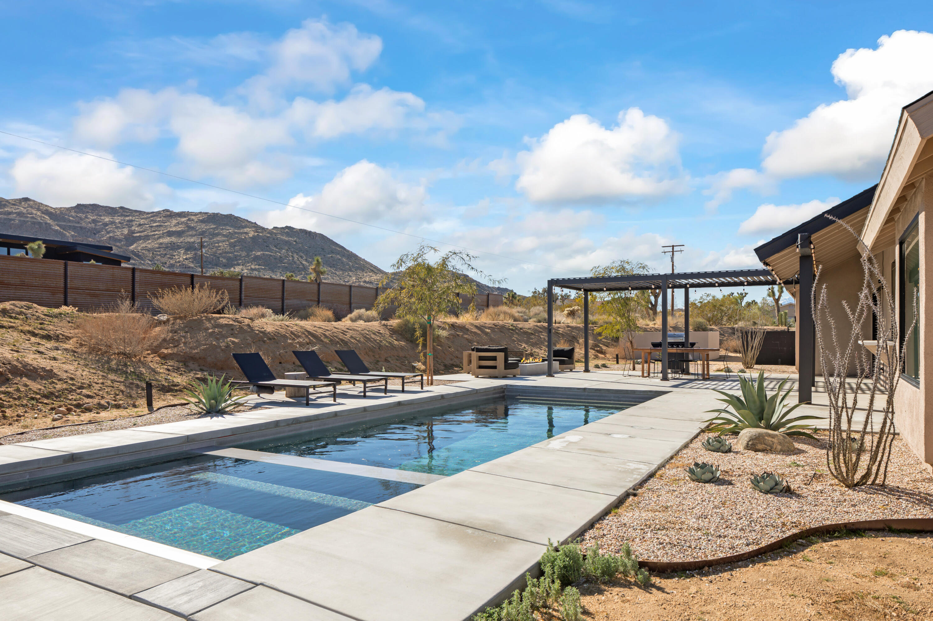 60633 Pueblo TRL