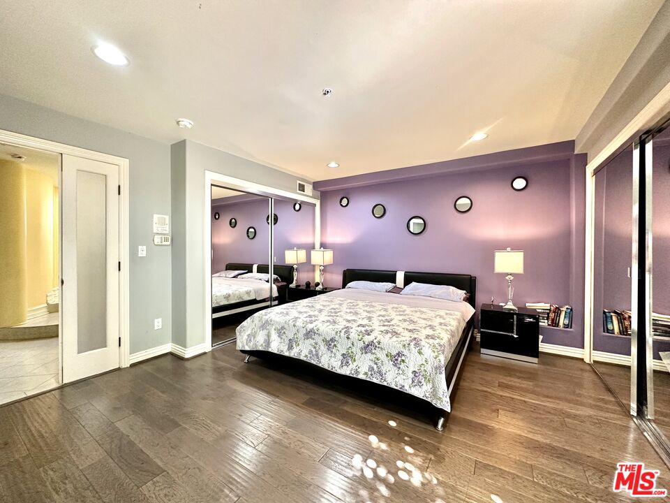 933 15th St Unit: D