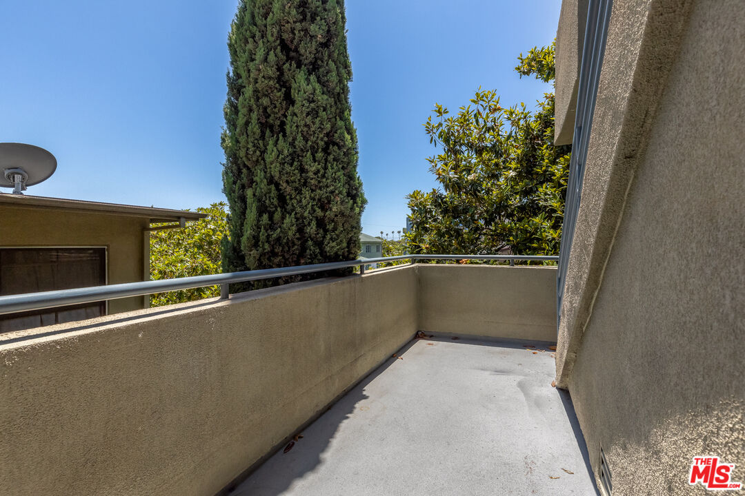 1610 Broadway Unit: #103