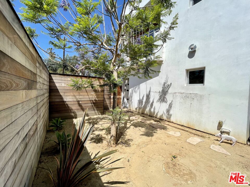 918 7th Ave