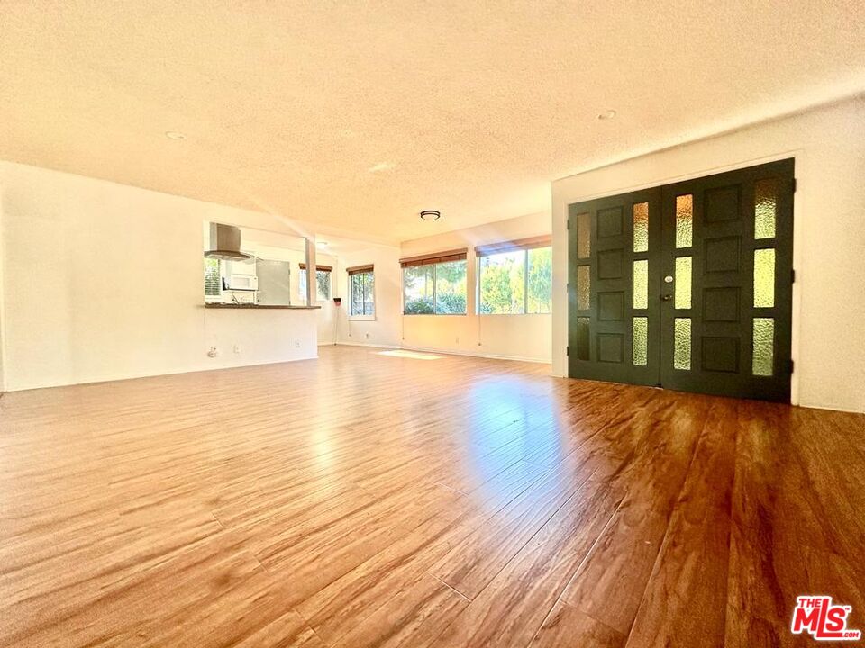 11120 Exposition Blvd