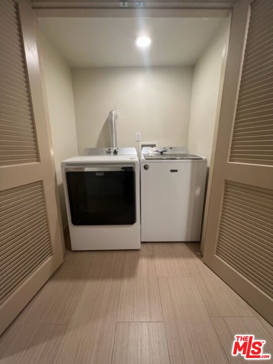 1409 ARMACOST AVE Unit: 101