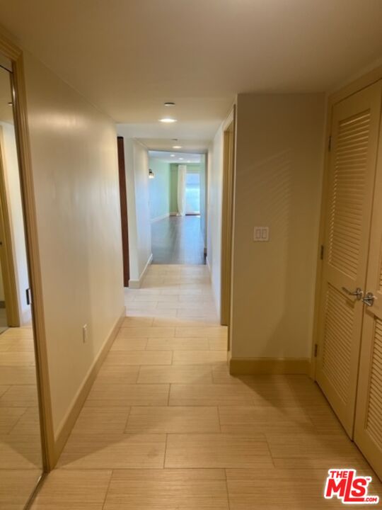 1409 ARMACOST AVE Unit: 101