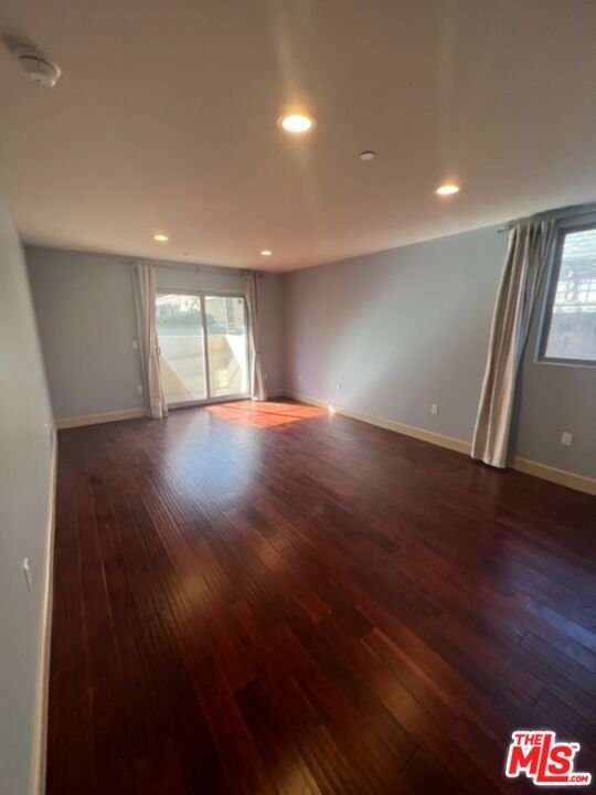 1409 ARMACOST AVE Unit: 101