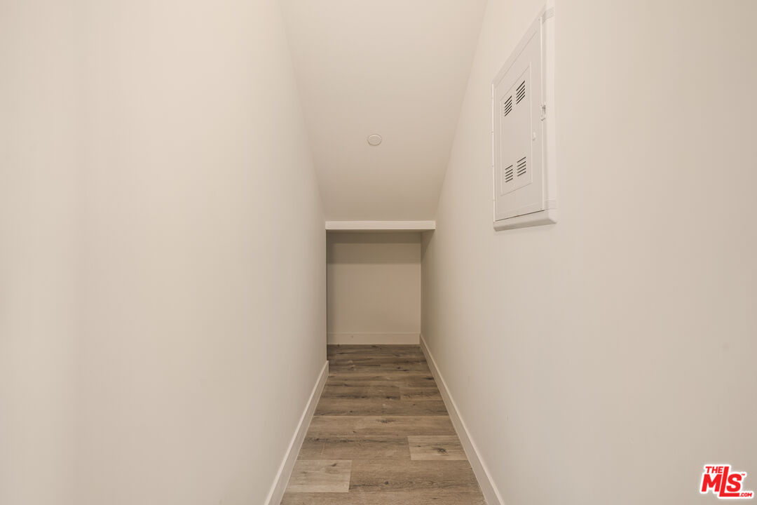 3308 Mentone Ave Unit: 203