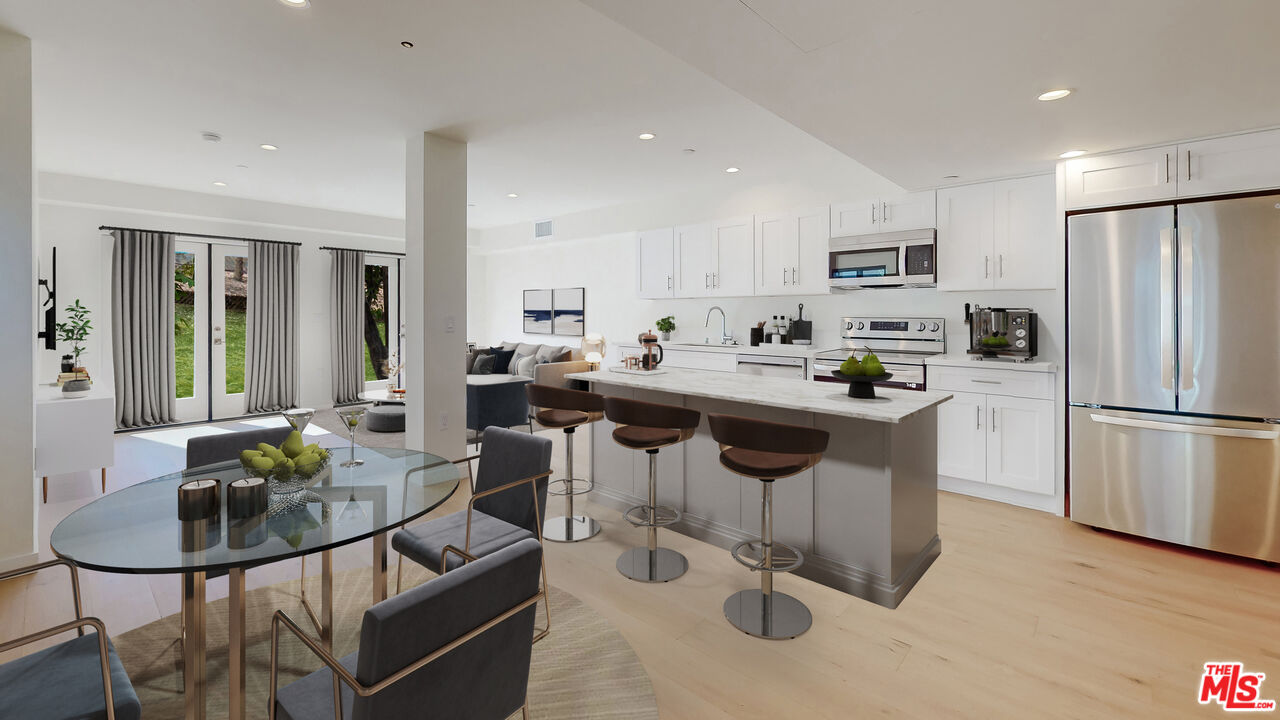 2520 5th St Unit: B