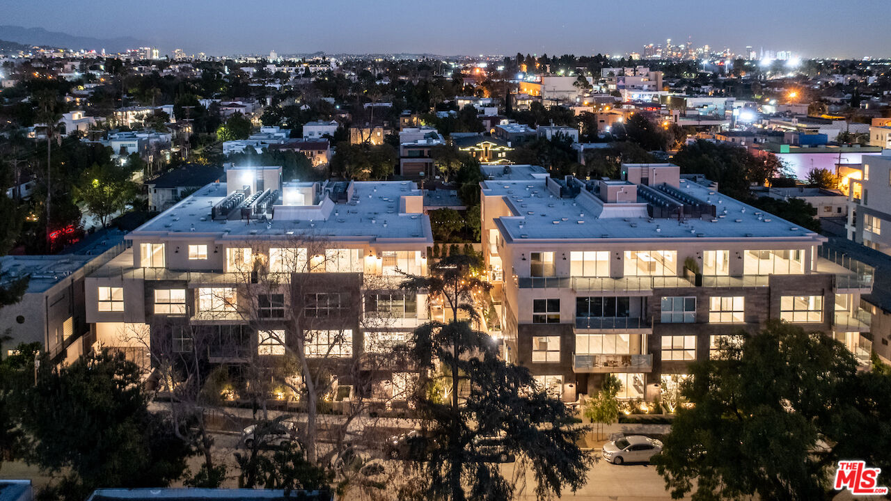 728 N Sweetzer AVE Unit: 104