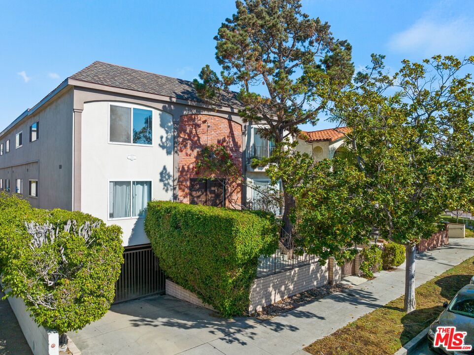 1231 Euclid St Unit: 7
