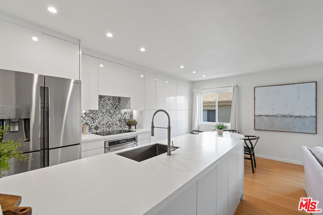1231 Euclid St Unit: 7