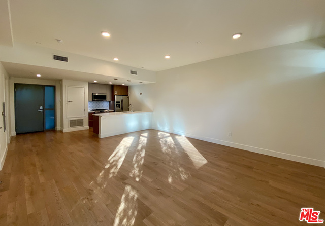 8017 W NORTON AVE Unit: 104