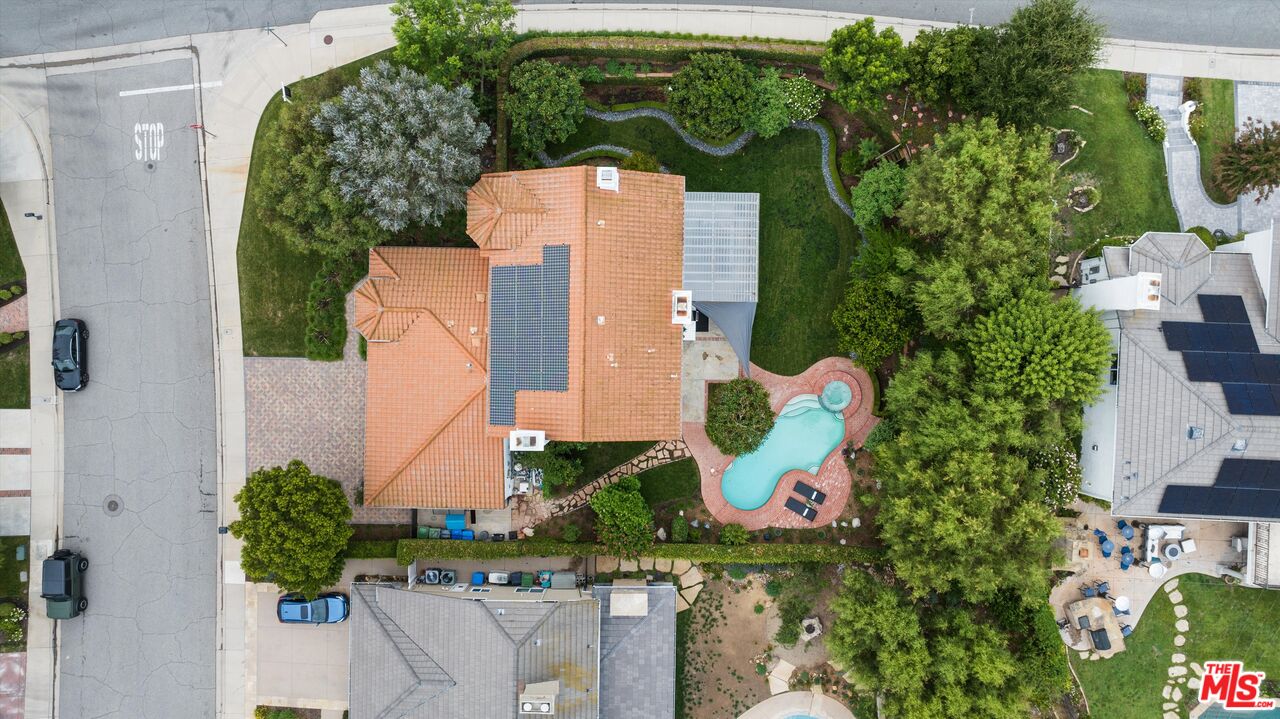 5005 Pathfinder Ave