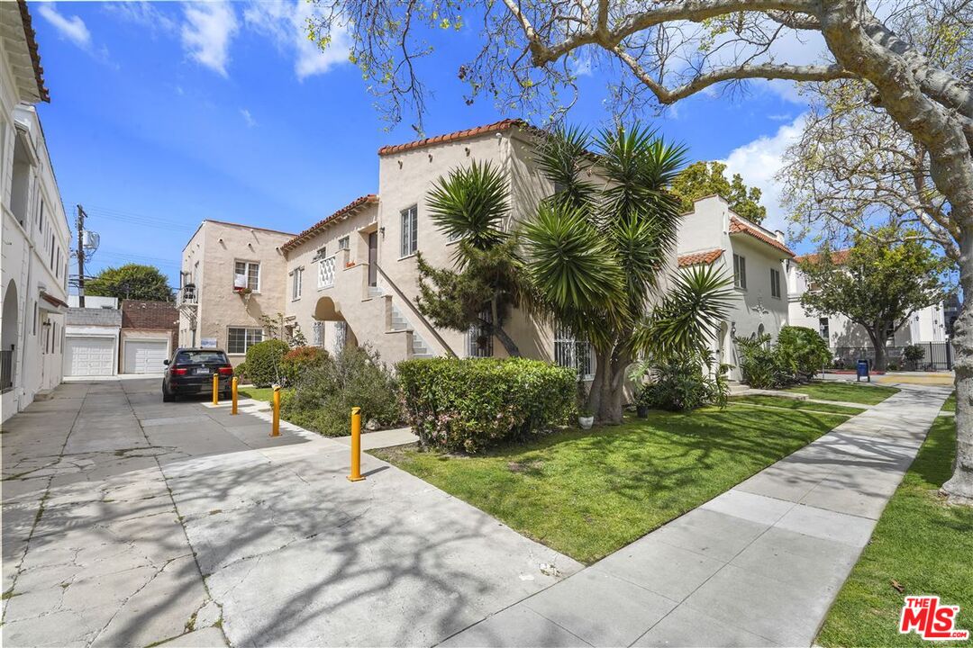 203 S Arnaz Dr Unit: A