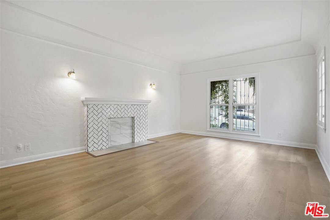 203 S Arnaz Dr Unit: A