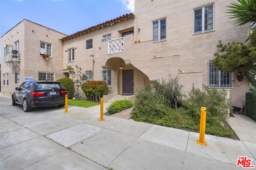 203 S Arnaz Dr Unit: A