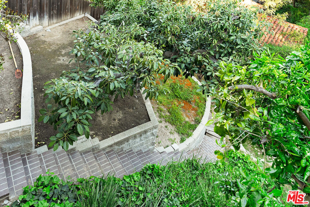 2926 Graceland Way