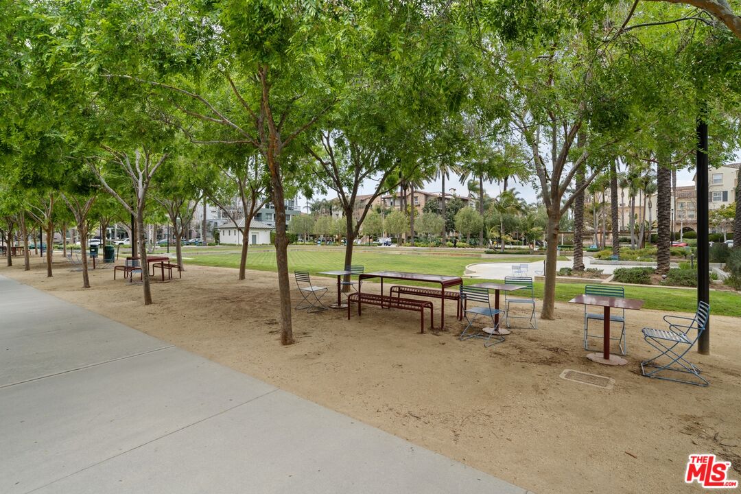 6030 Seabluff Dr Unit: 317