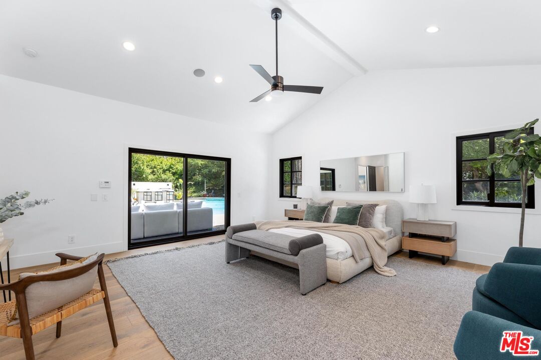 10928 Seguro Dr