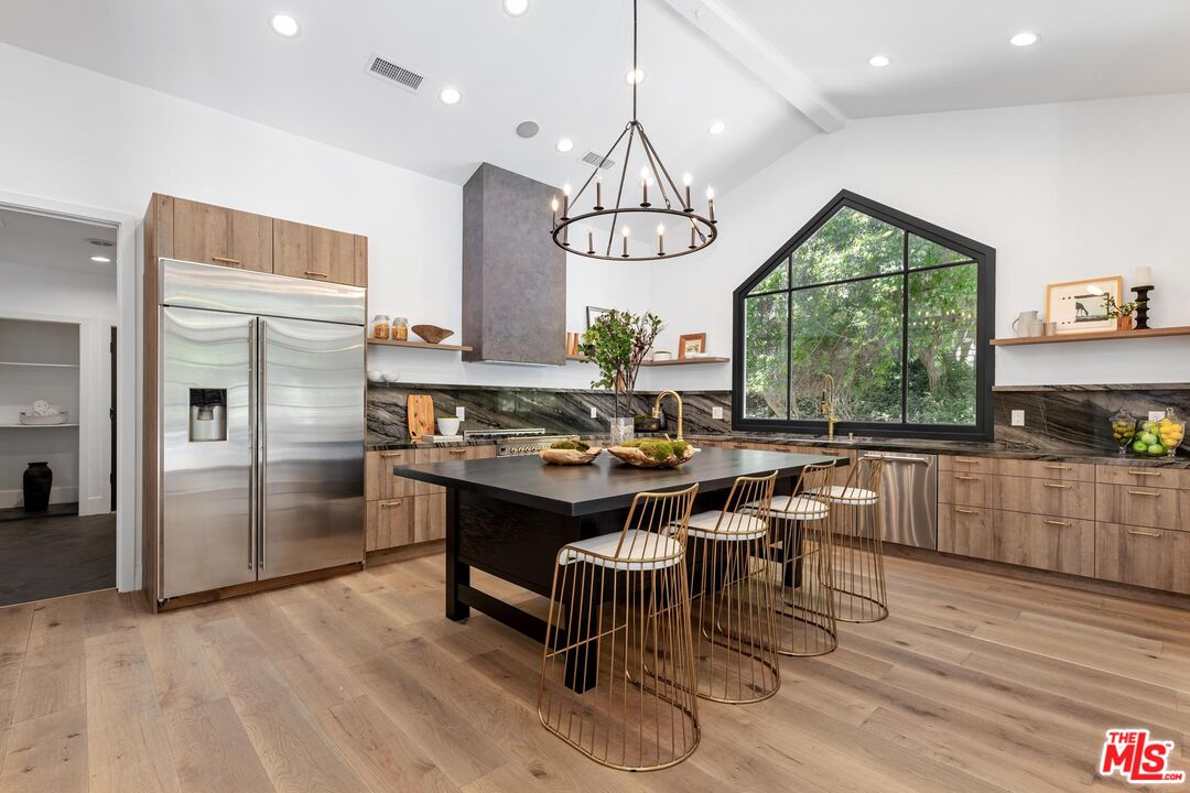 10928 Seguro Dr