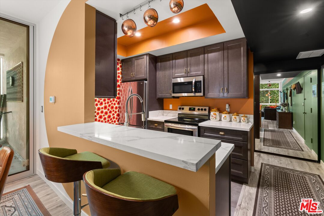 7960 Selma Ave Unit: 207