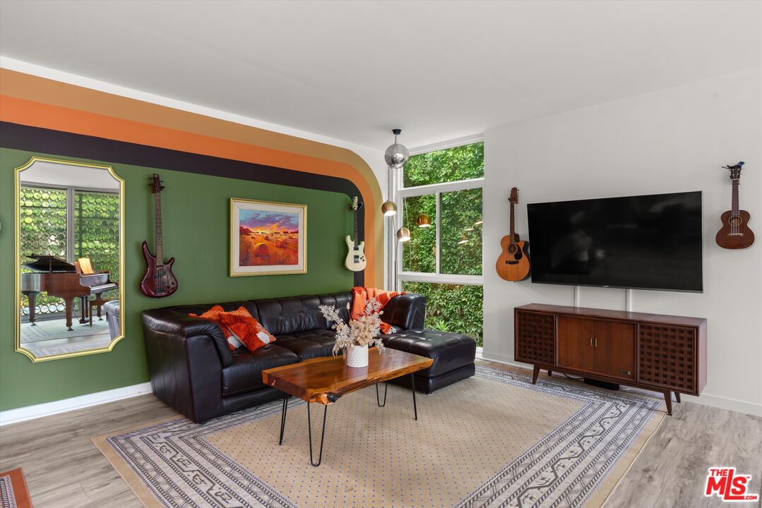 7960 Selma Ave Unit: 207
