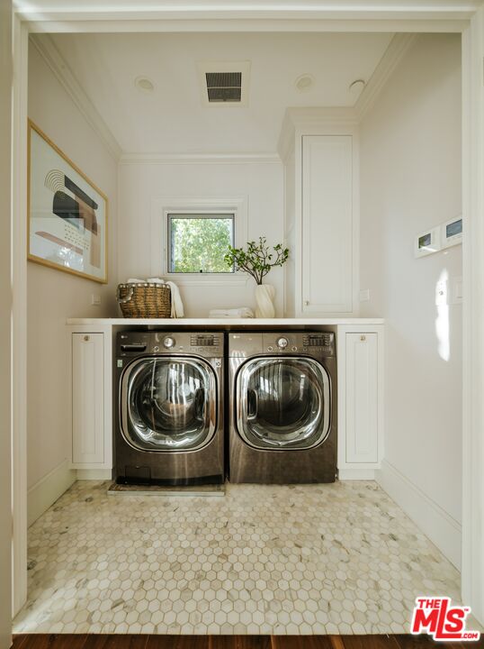 808 SAN VICENTE BLVD