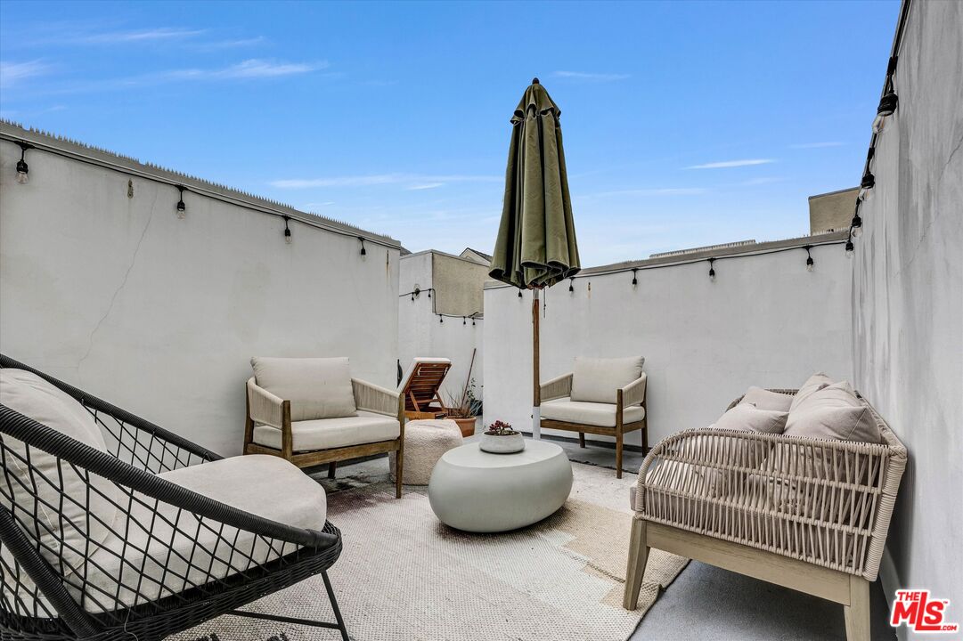 1670 Malcolm Ave Unit: 302