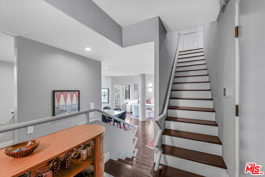 1670 Malcolm Ave Unit: 302