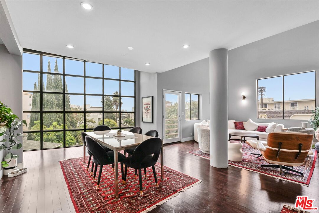 1670 Malcolm Ave Unit: 302