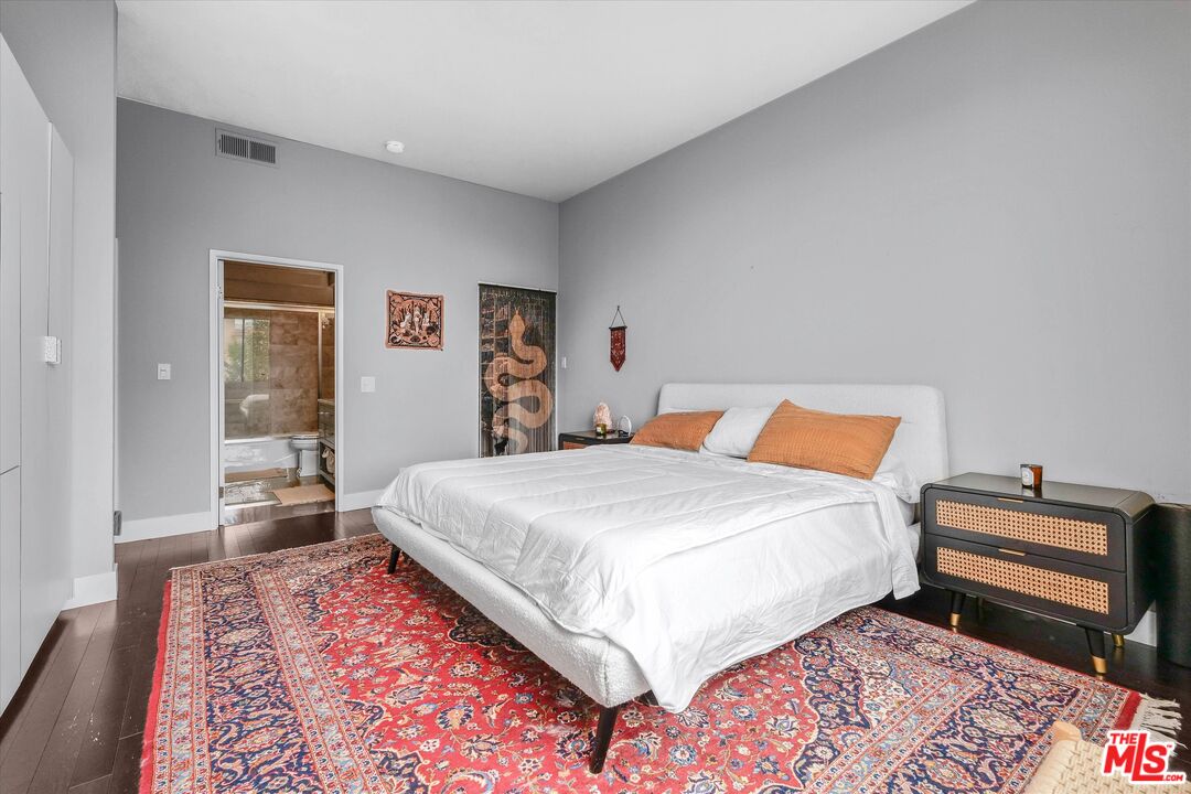 1670 Malcolm Ave Unit: 302