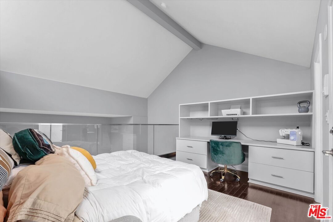 1670 Malcolm Ave Unit: 302