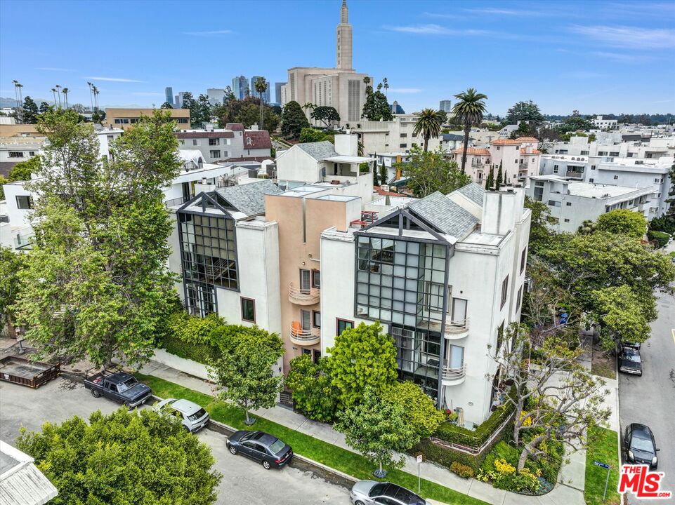 1670 Malcolm Ave Unit: 302