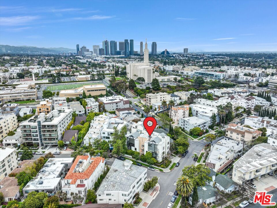 1670 Malcolm Ave Unit: 302