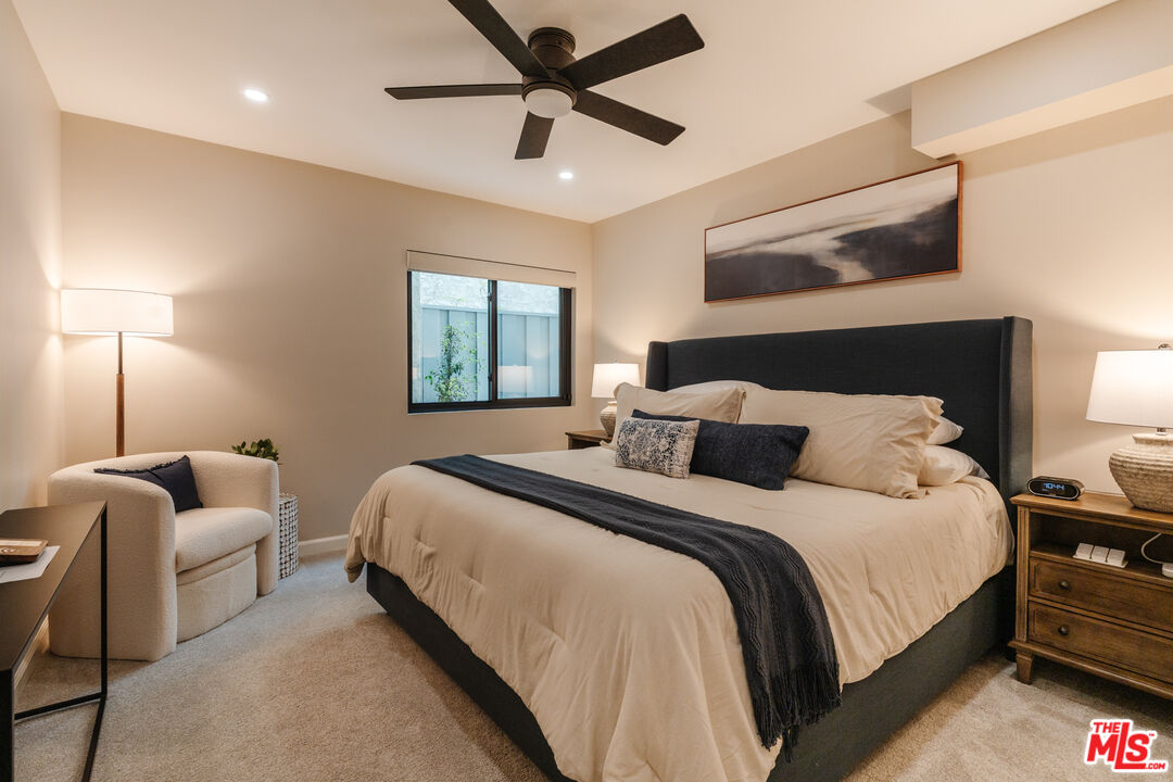 2345 Roscomare Rd Unit: 204