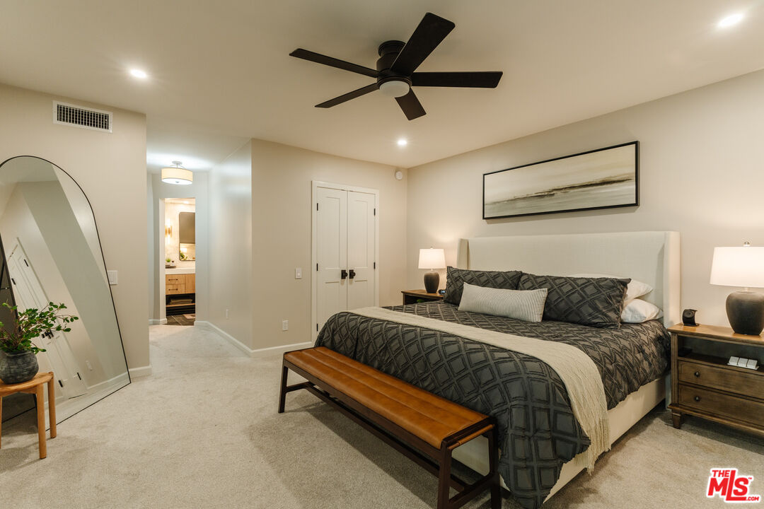 2345 Roscomare Rd Unit: 204