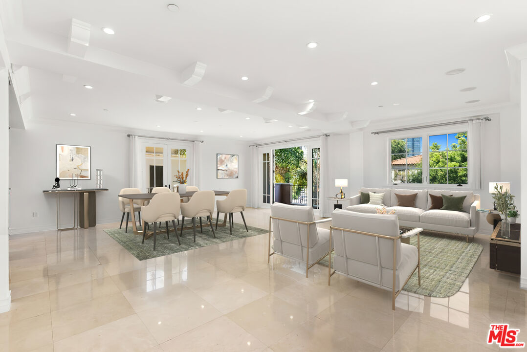 208 S Lasky Dr Unit: 201