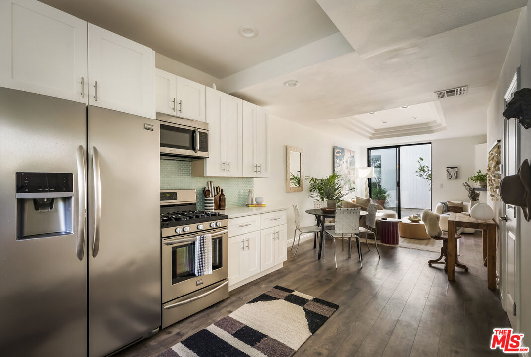 2500 Abbot Kinney Blvd Unit: 25