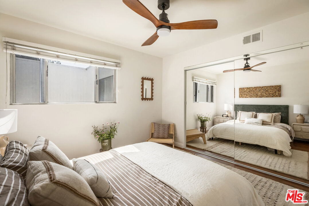 2500 Abbot Kinney Blvd Unit: 25