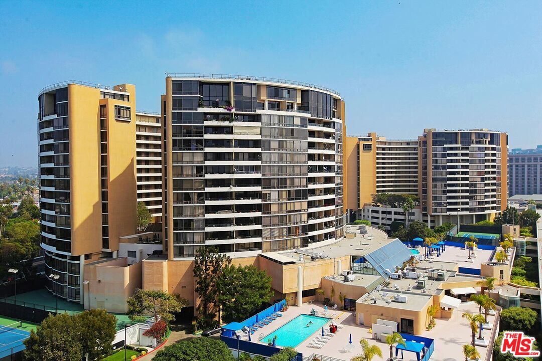 4265 Marina City Dr Unit: 301