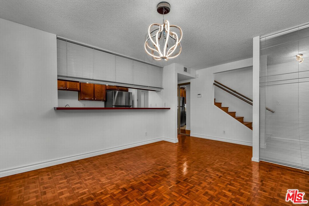 938 5th St Unit: 1
