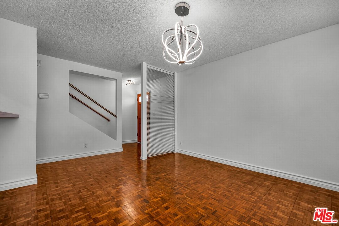 938 5th St Unit: 1