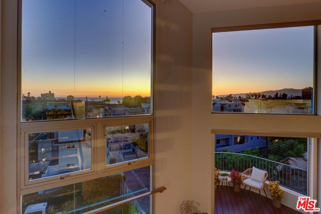 255 Main St Unit: 305