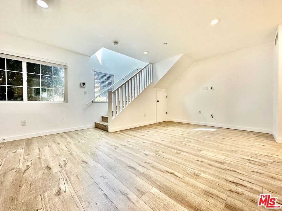 402 Pacific Street 1