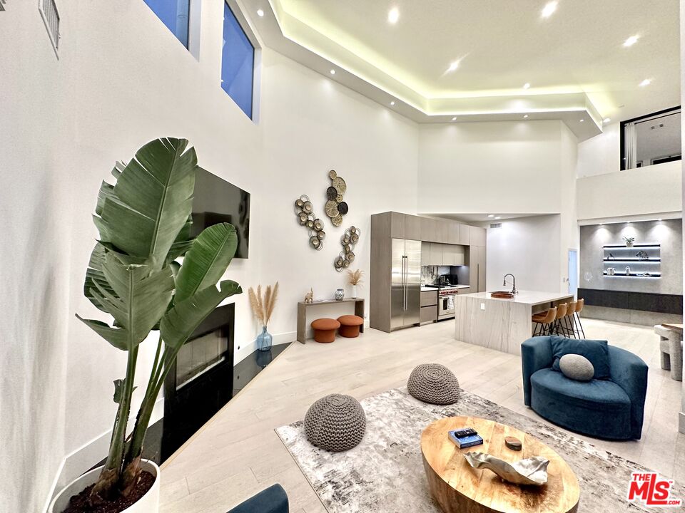 822 Pacific Ave