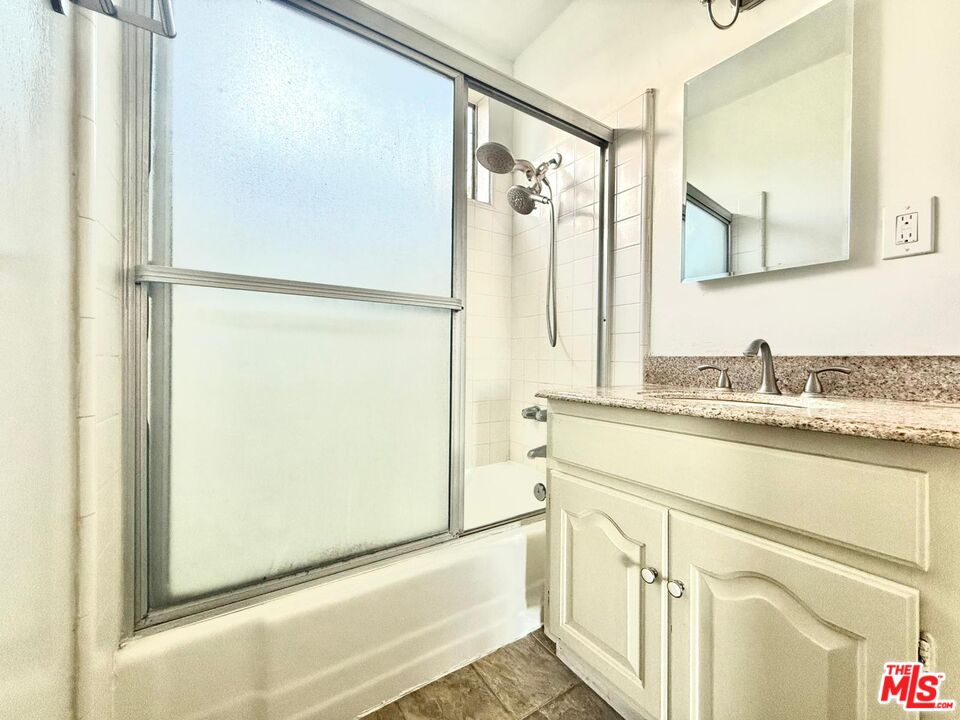 127 Loma Vista St Unit: 10