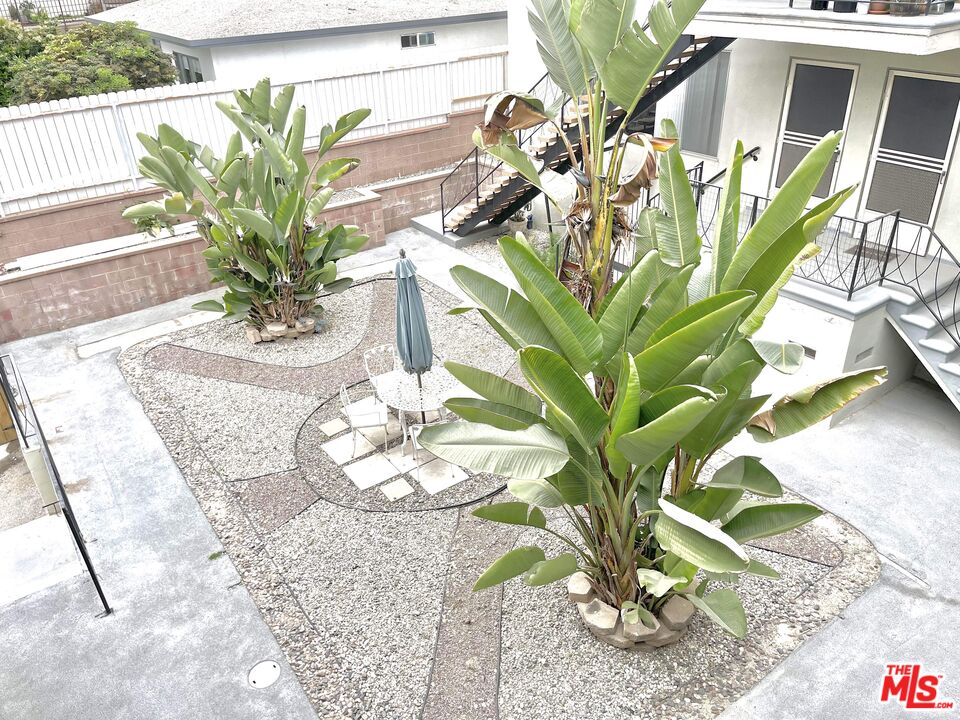 127 Loma Vista St Unit: 6