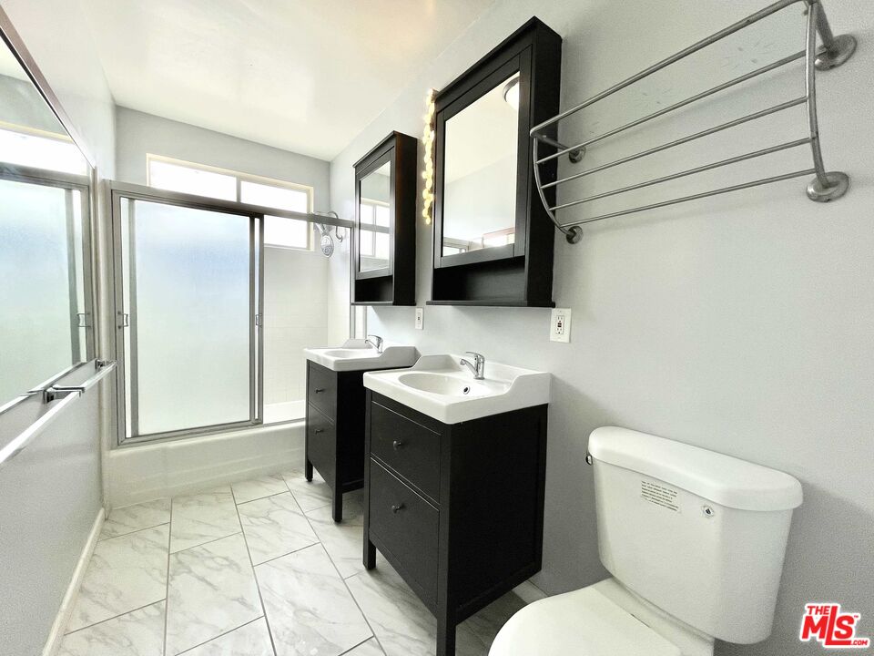 127 Loma Vista St Unit: 6