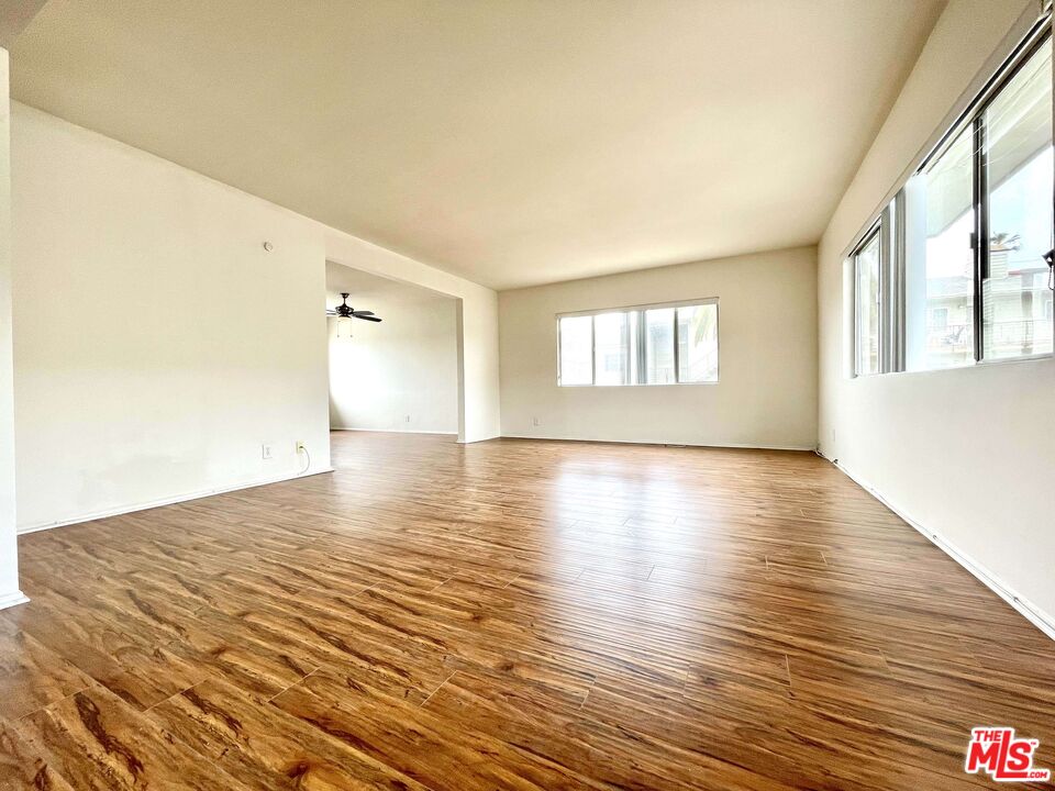 127 Loma Vista St Unit: 6