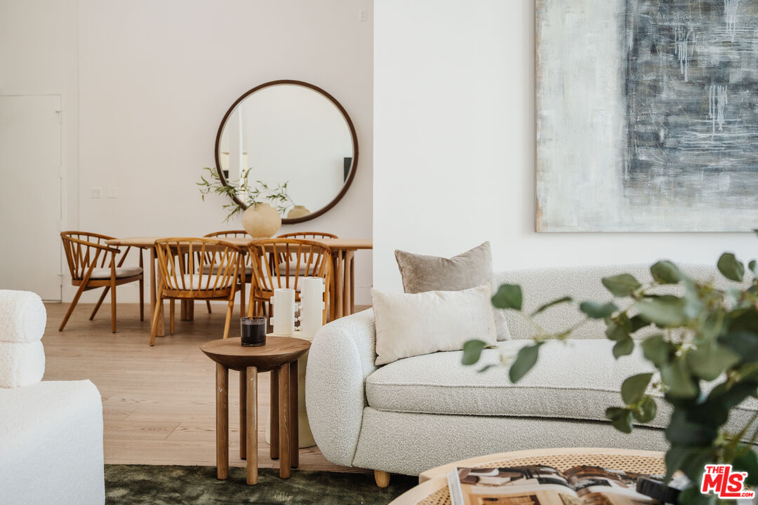 1277 S Beverly Glen Blvd Unit: 408